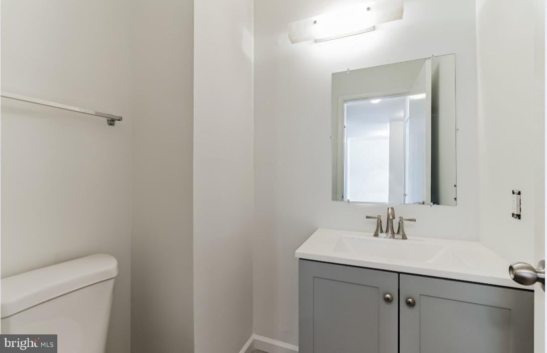 645 Palmer Ln - Photo 5 of 9