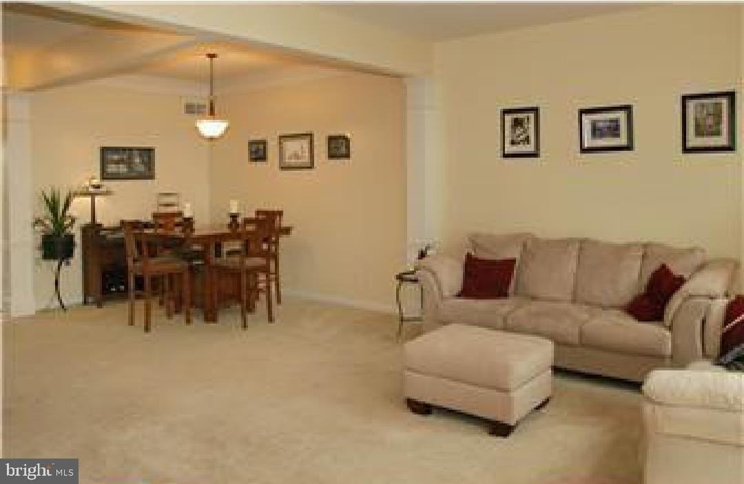 1932 Cavalier Ln - Photo 3 of 14