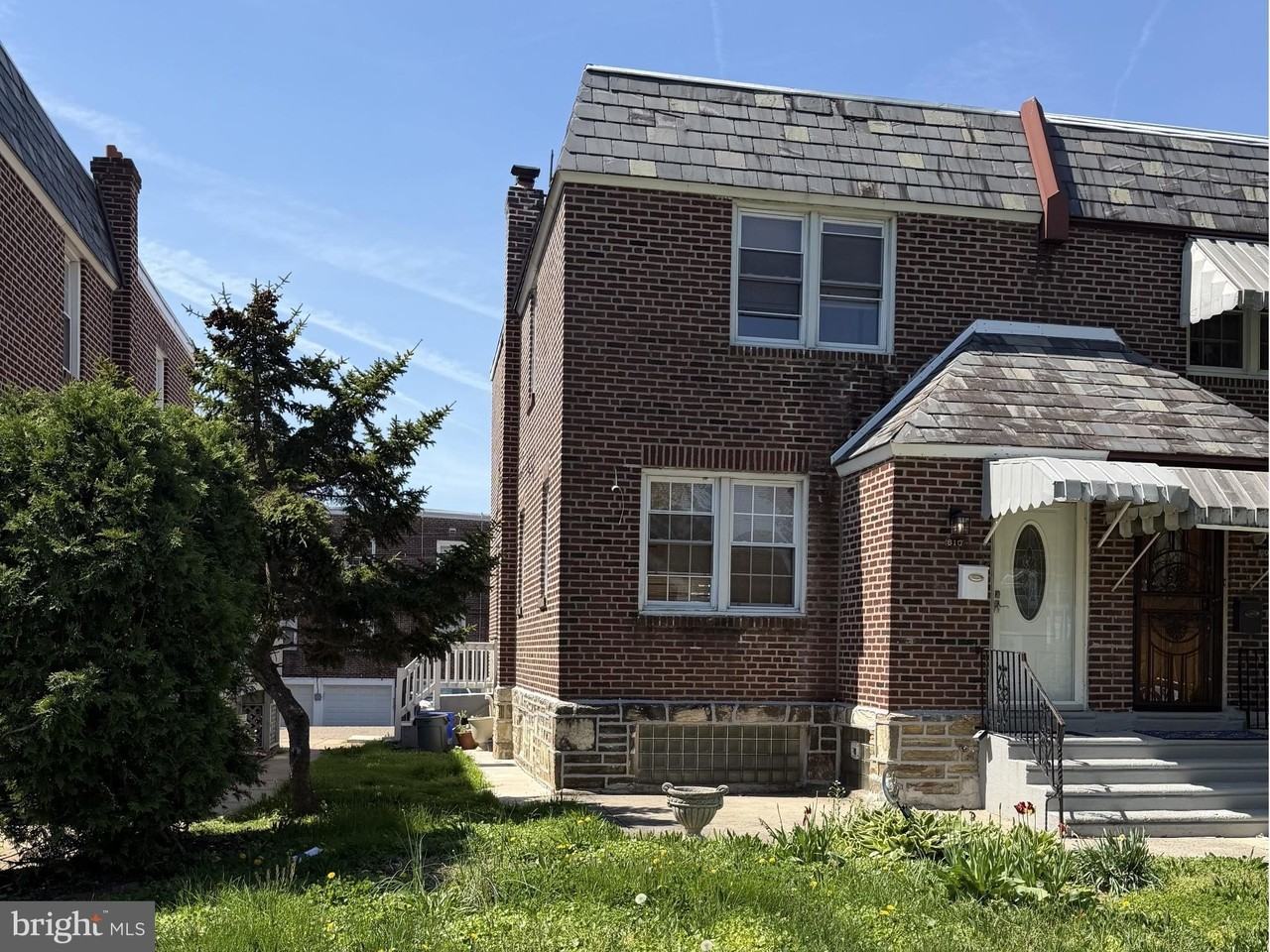610 Longshore Ave - Photo 2 of 30