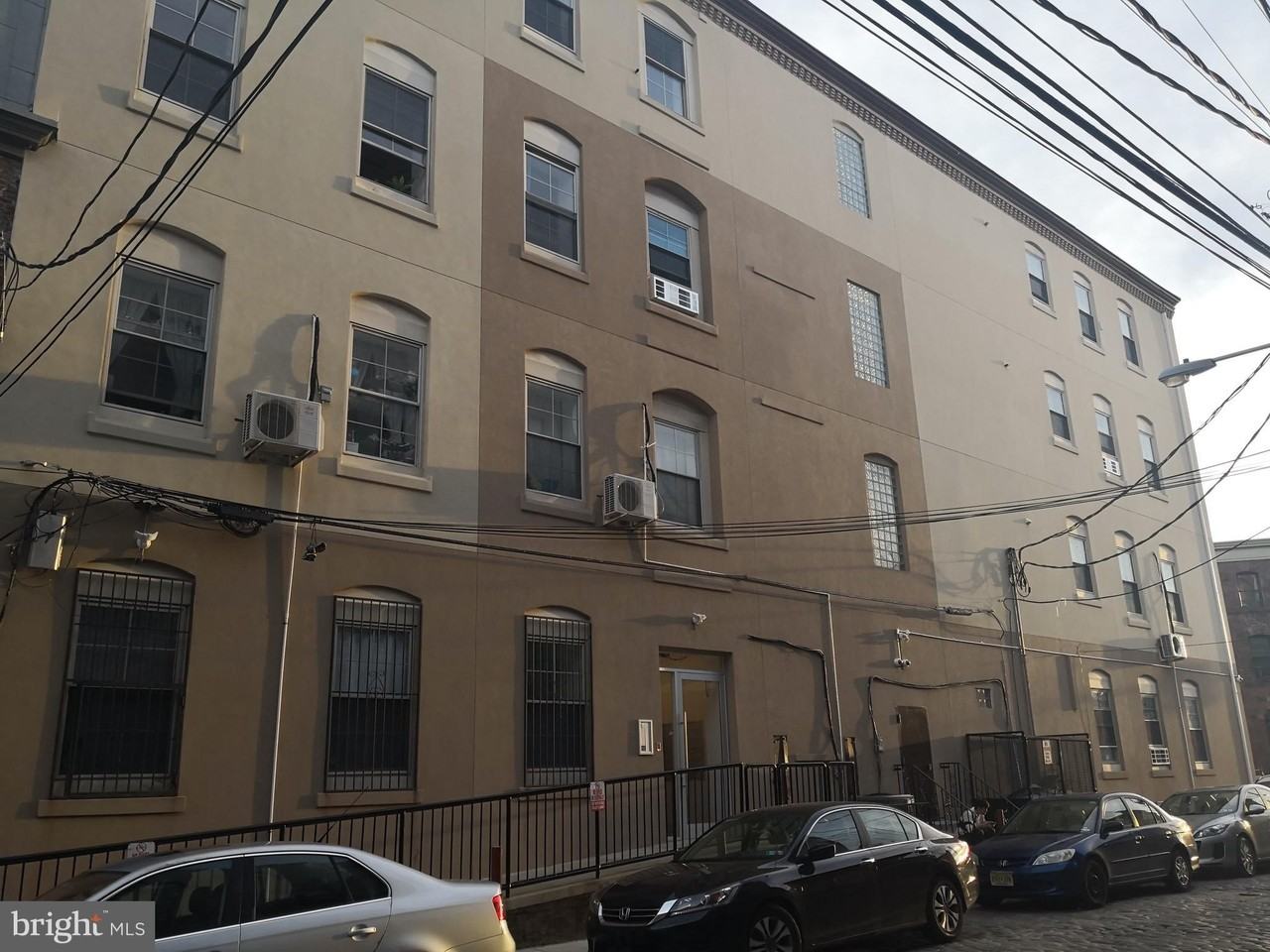 1020 Hamilton St #4 - Photo 2 of 19