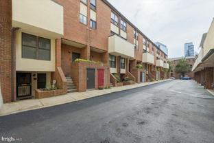 2033 Arch St #DR9U - Photo 1 of 1