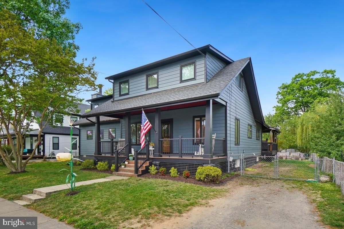 2809 18th St S - Photo 2 of 34