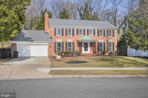 featured image of 3725 Templeton Pl