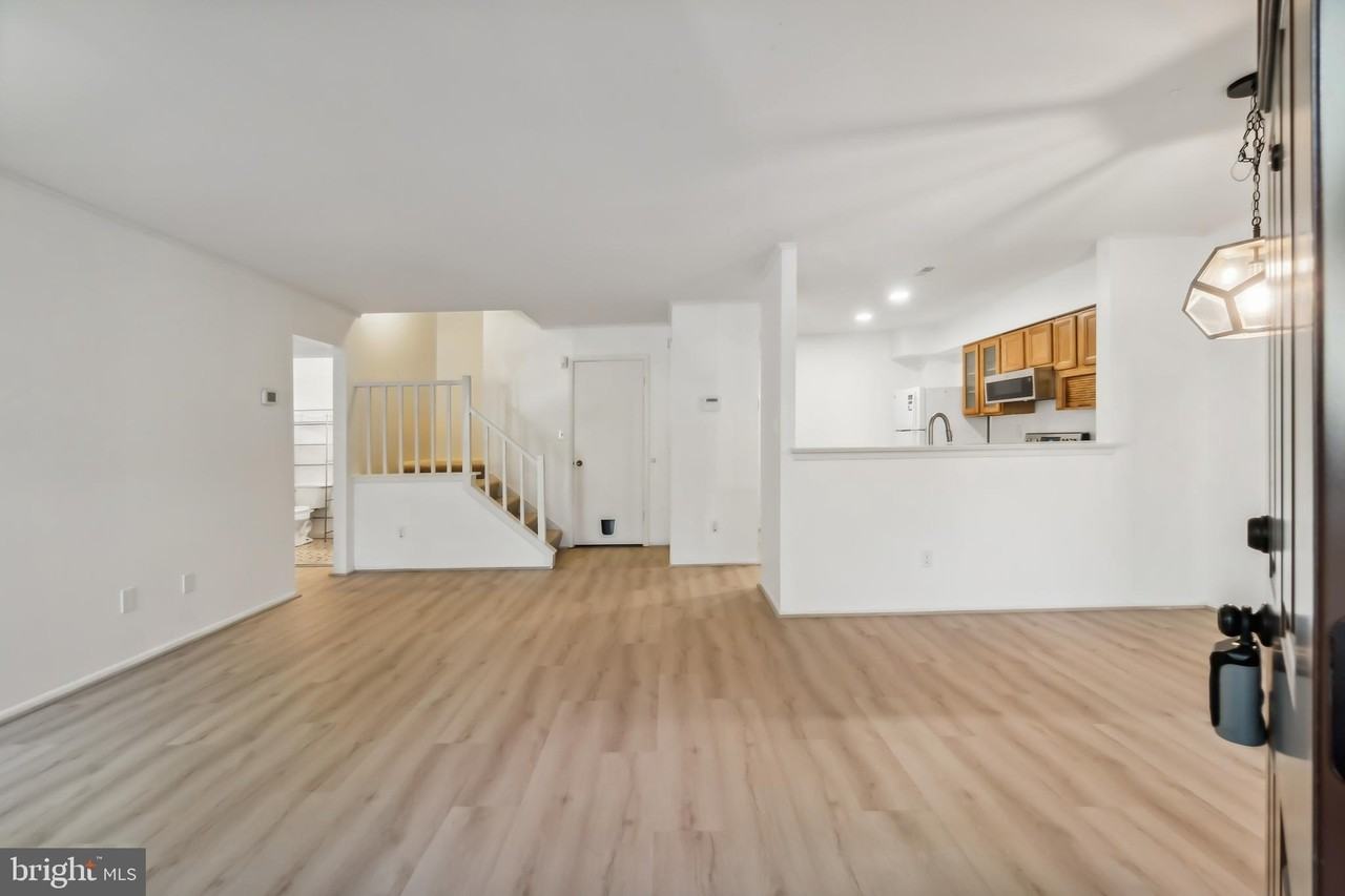 8016 Pantano Pl #17 - Photo 4 of 25