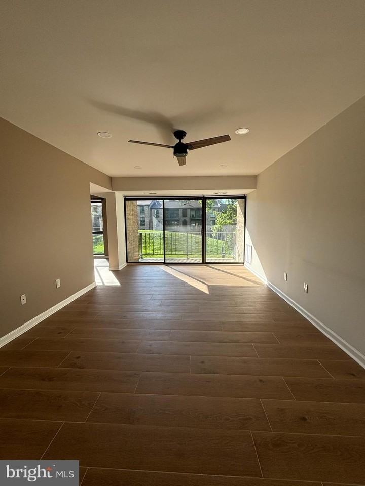 2018 Colts Neck Rd #10-11B - Photo 2 of 22