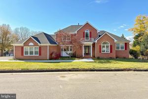 featured image of 1300 Pinstripe Ct