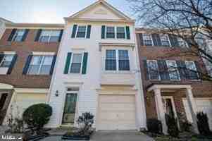 featured image of 6348 Dakine Cir