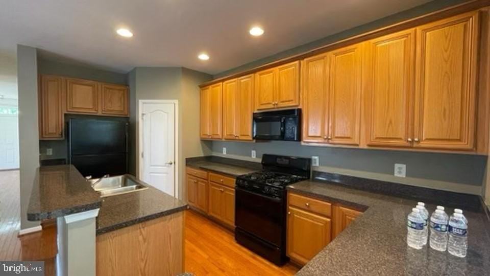 43326 Columbus St - Photo 5 of 24