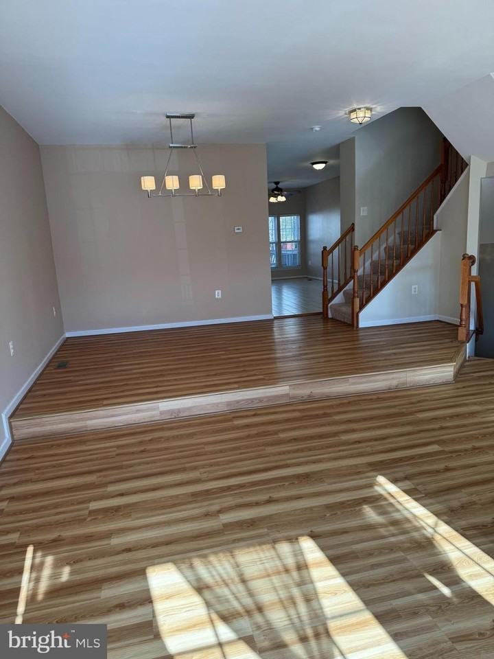 45778 Palace Ter - Photo 5 of 42