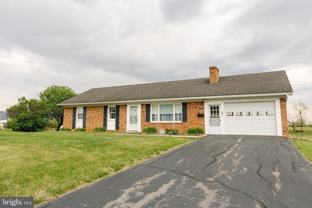 433 Mill Rd - Photo 1 of 1
