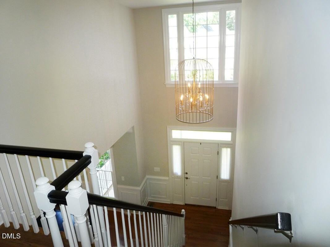 3002 Staffield Ln - Photo 2 of 26