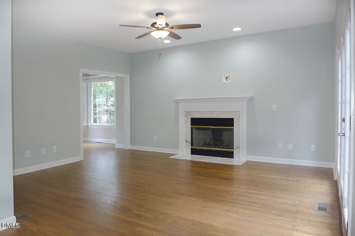 3002 Staffield Ln - Photo 7 of 26