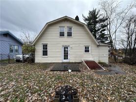 10043 Calvin St - Photo 1 of 1