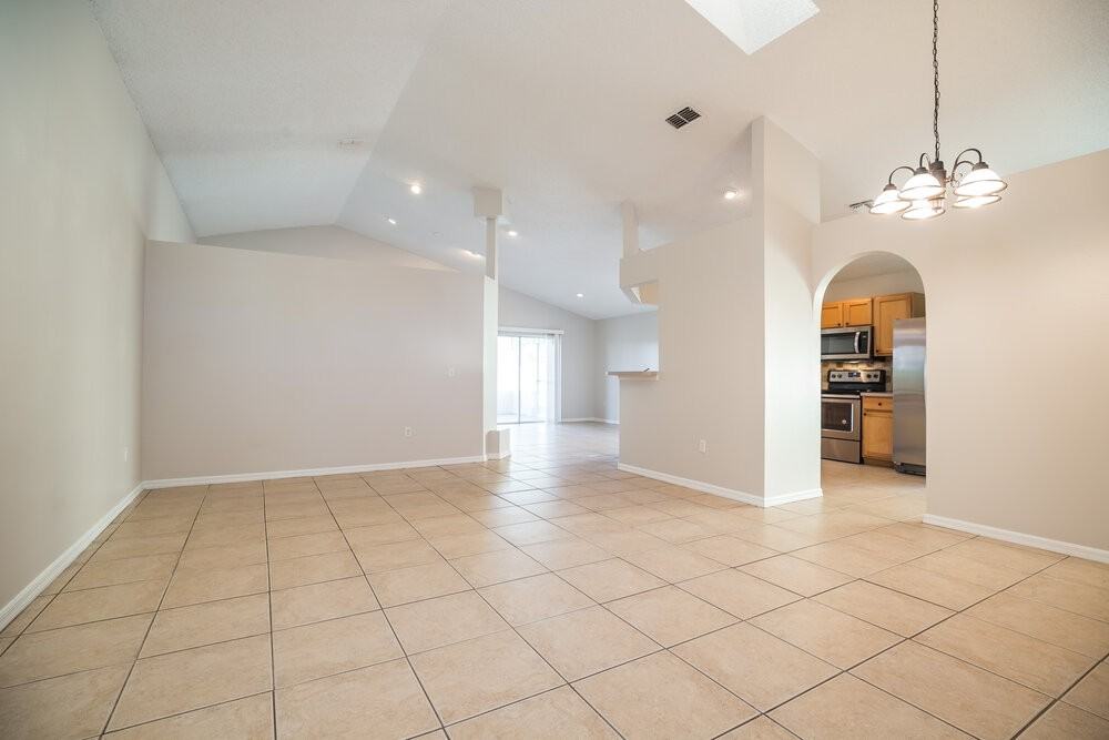 3833 Stonefield Dr - Photo 3 of 16