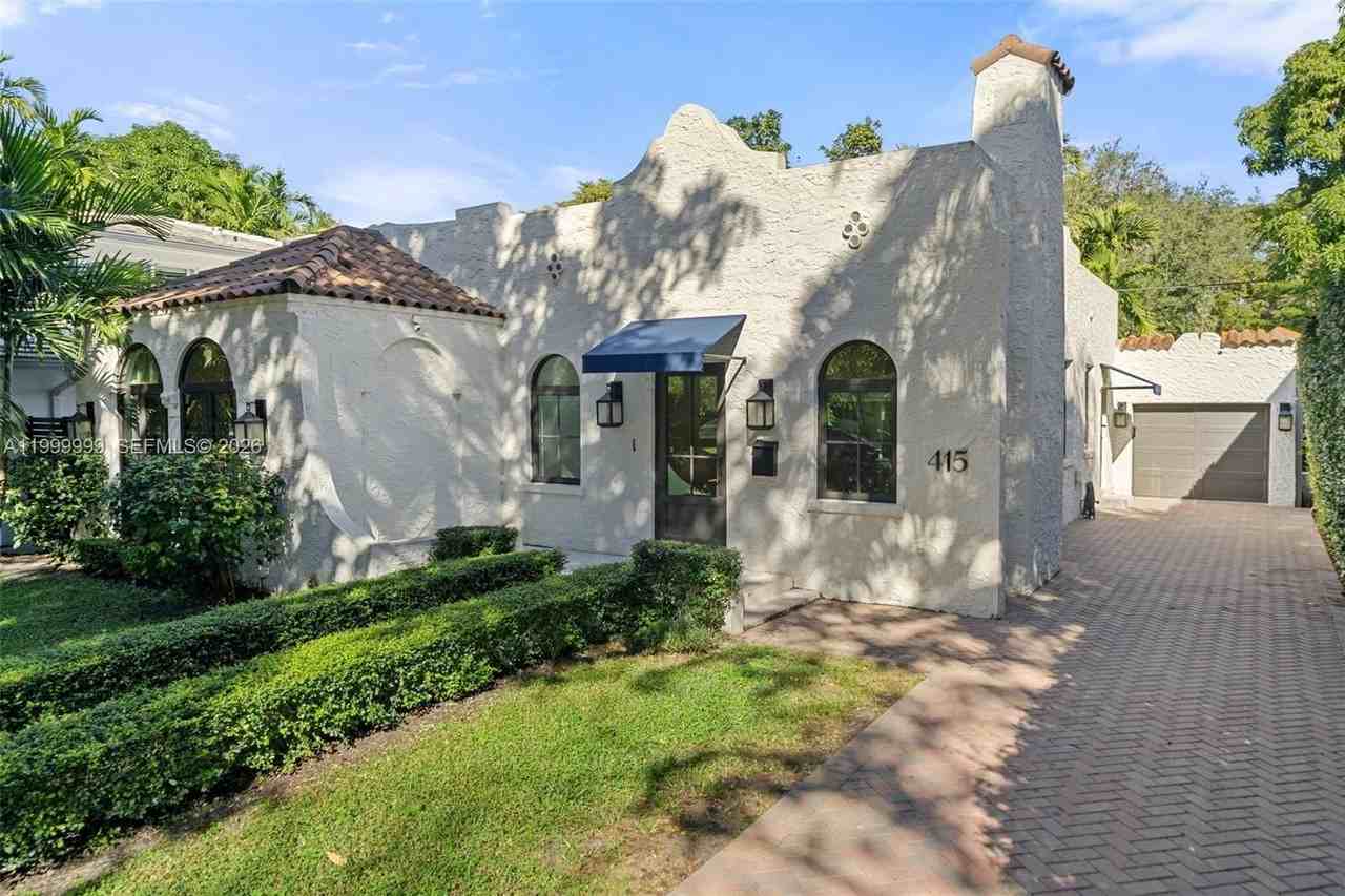 415 Aledo Ave - Photo 3 of 32