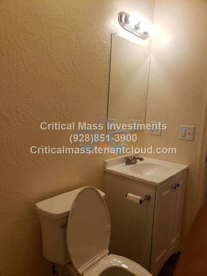 210 E Cherry St #1 - Photo 7 of 18