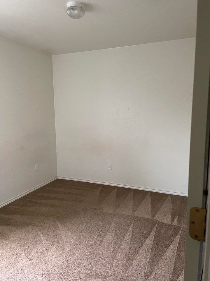 1816 S Fm 116 #A - Photo 4 of 12