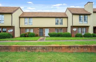 featured image of 3205 Quincetree Ln
