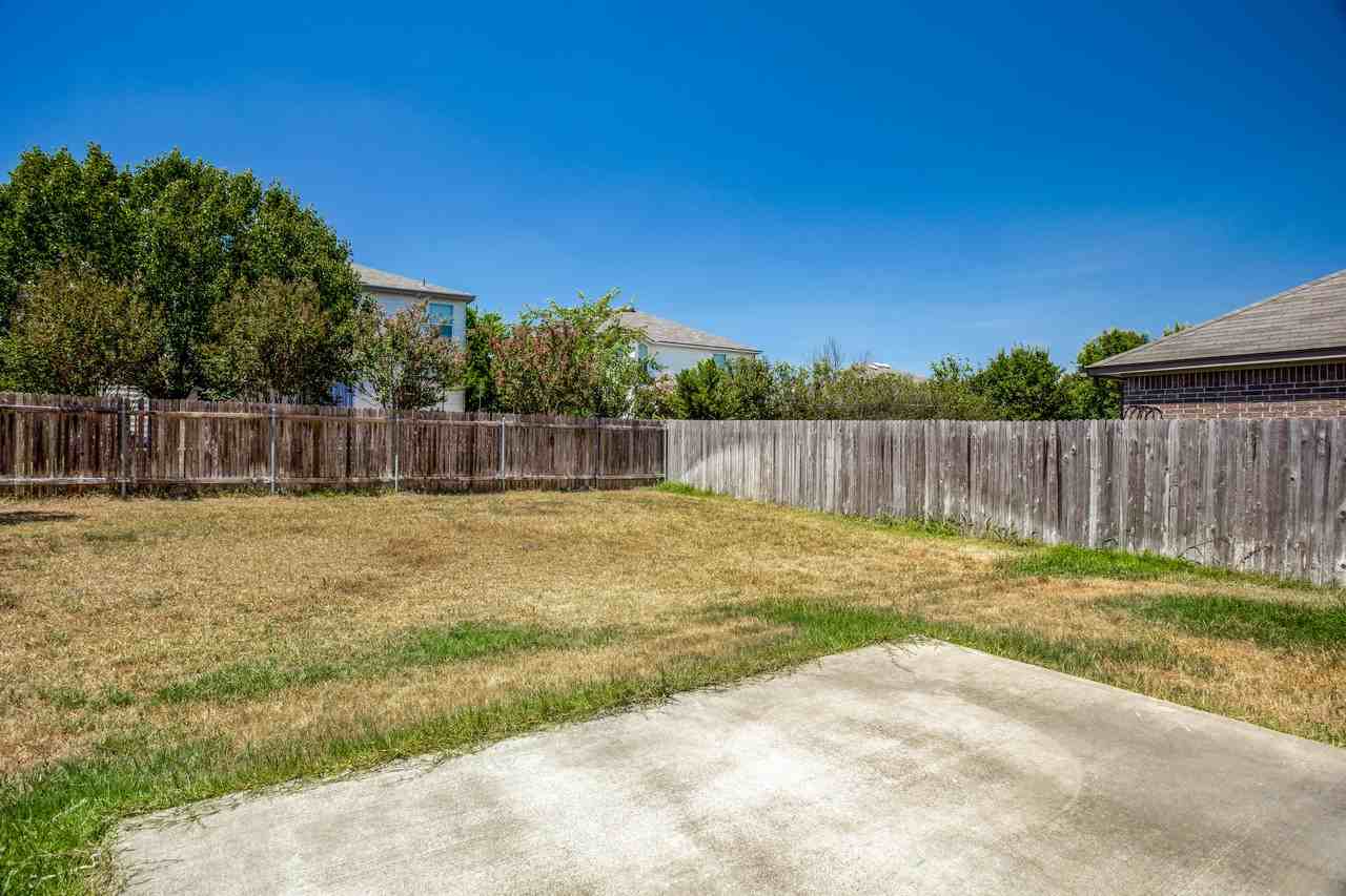 2017 Sydnee Dr - Photo 3 of 23