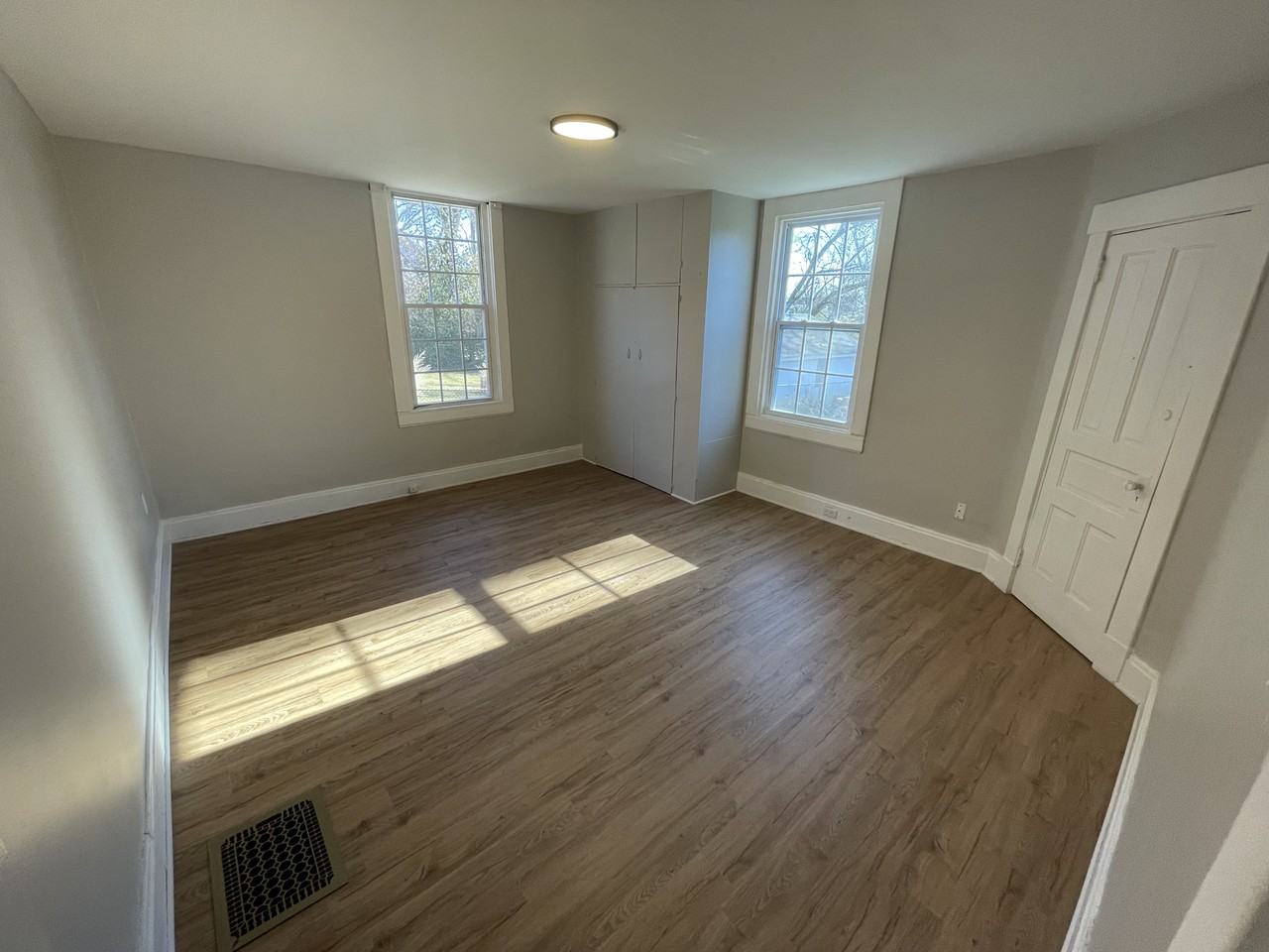 6313 Chandler St - Photo 6 of 16