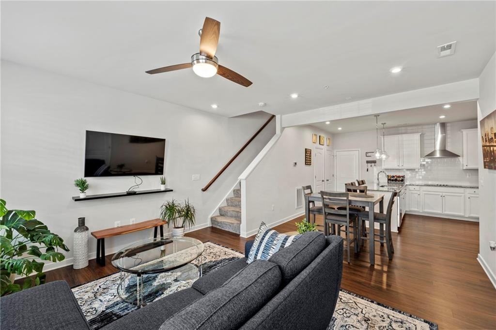 5922 Laurel Bed Ln #A - Photo 4 of 18