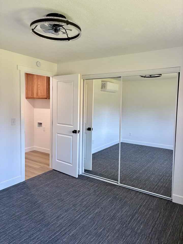 4813 W Irving St #4815 - Photo 7 of 17