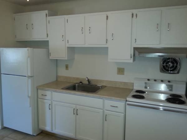 2033 Key West Dr - Photo 2 of 15