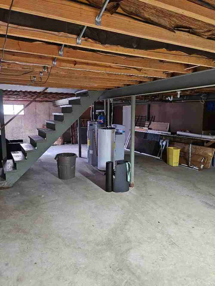 2033 Key West Dr - Photo 7 of 15