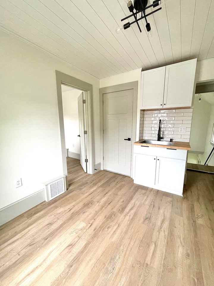 621 S 14th St #3 - Photo 5 of 8