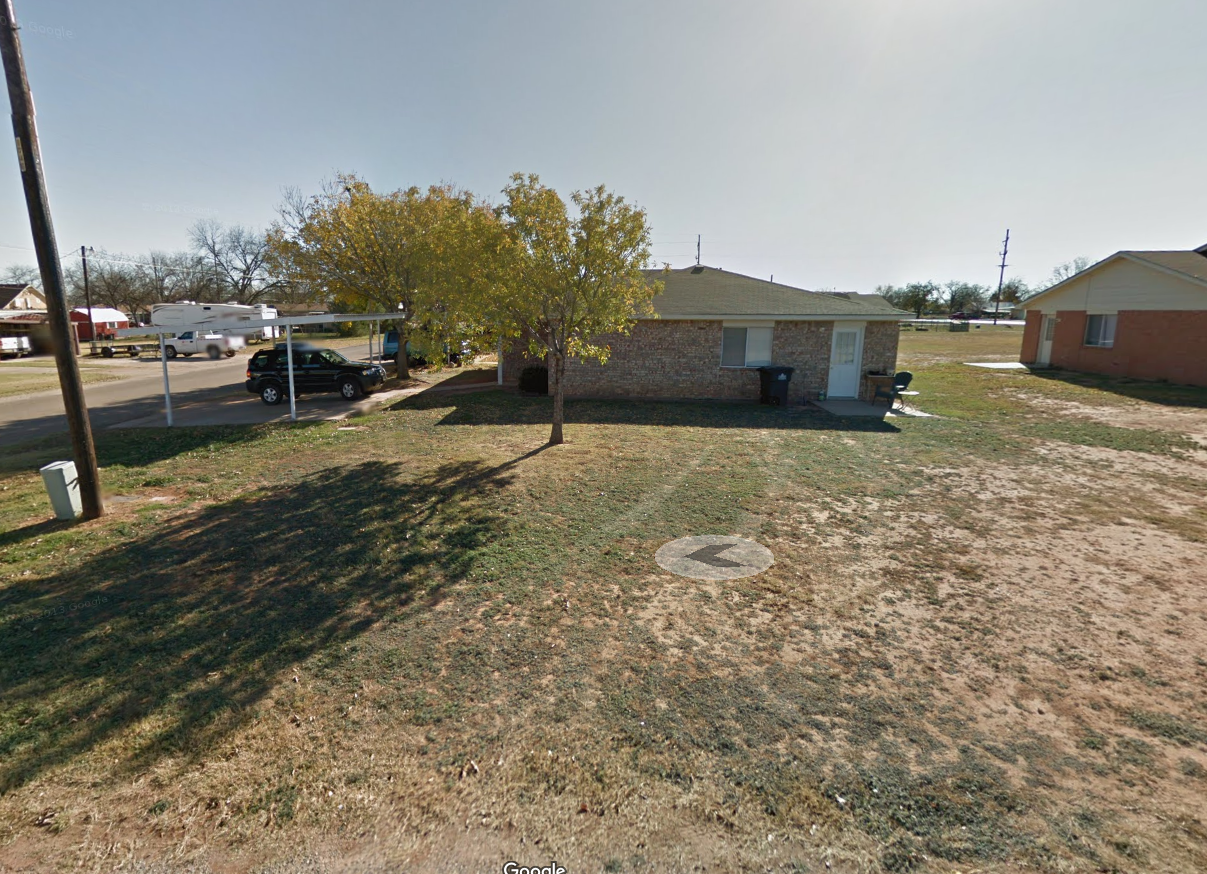 304 Se Railroad St #NA - Photo 2 of 2