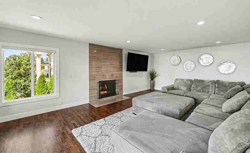 9544 Lake Washington Blvd Ne - Photo 5 of 47