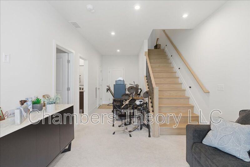 23062 Copper Tree Ter - Photo 5 of 35