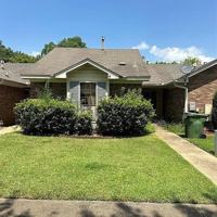 featured image of 538 Hollow Wood Rd