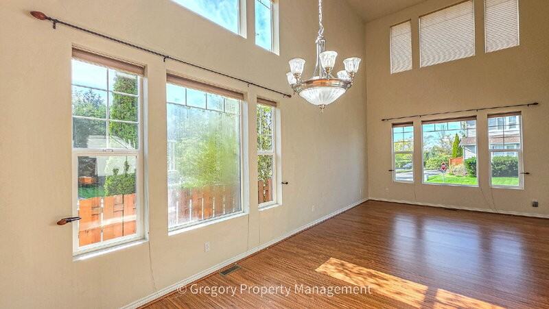 6920 137th Pl Se - Photo 7 of 46