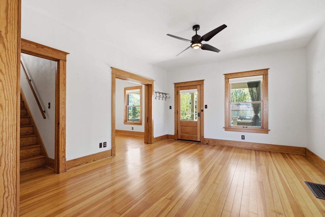 1154 Hotz Ave - Photo 3 of 30