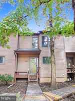 featured image of 23348 Red Oak Ct