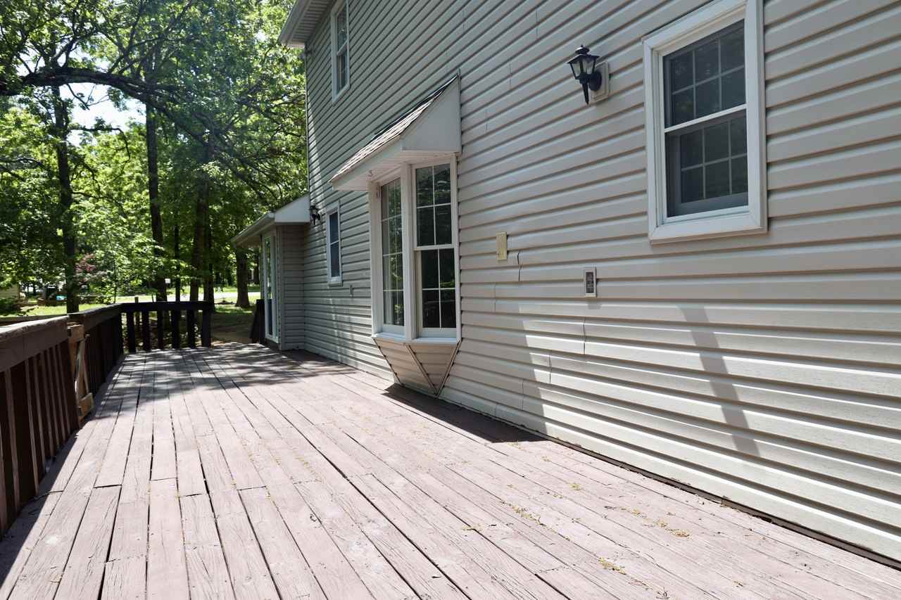 17051 Lemming Ln - Photo 4 of 27