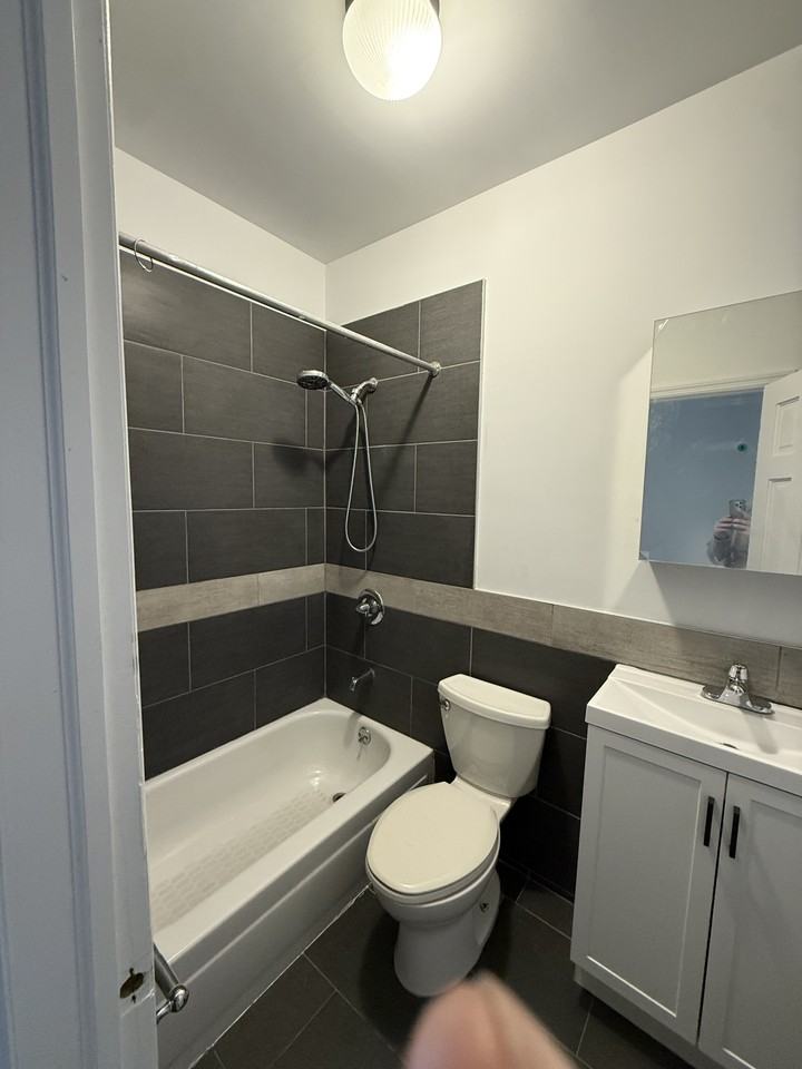 291 Himrod St #1L - Photo 2 of 8