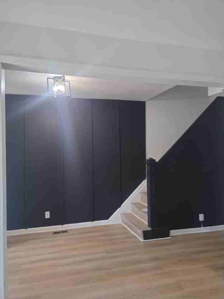 623 N Grantley St - Photo 5 of 29