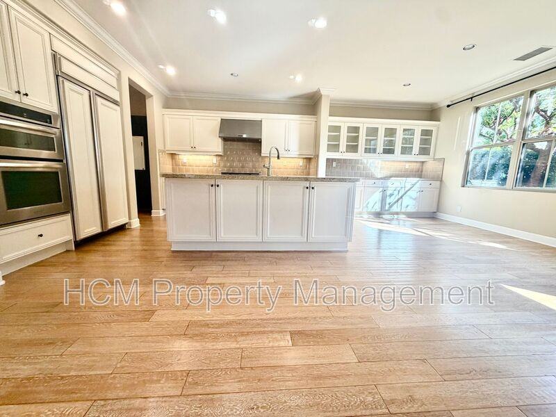 52 Honeyrose - Photo 3 of 25