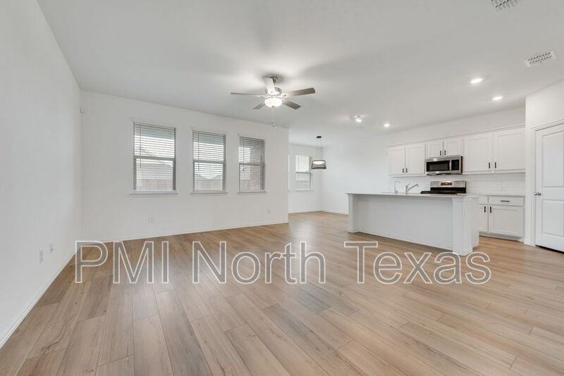 3208 Appleton St - Photo 6 of 24