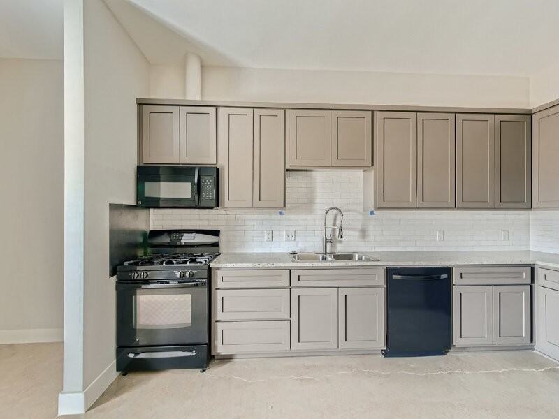 3523 Gonzales St #200 - Photo 6 of 10