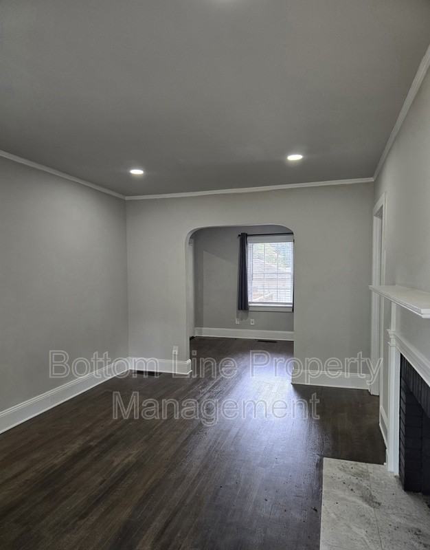 5008 Doris Ave - Photo 4 of 35