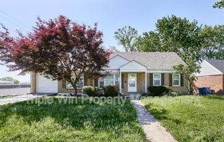 8904 Cozens Ave - Photo 1 of 1