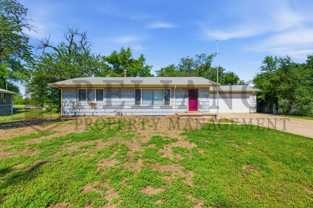4853 S Madison Ave - Photo 1 of 1