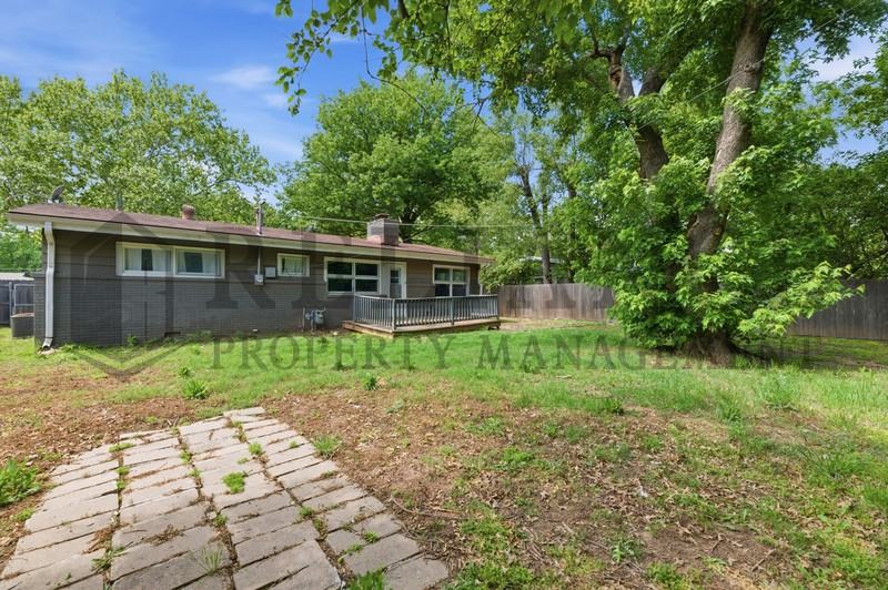 730 N Chipper Ln - Photo 7 of 40