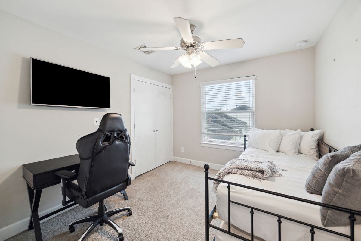 8705 Bryam - Photo 3 of 15
