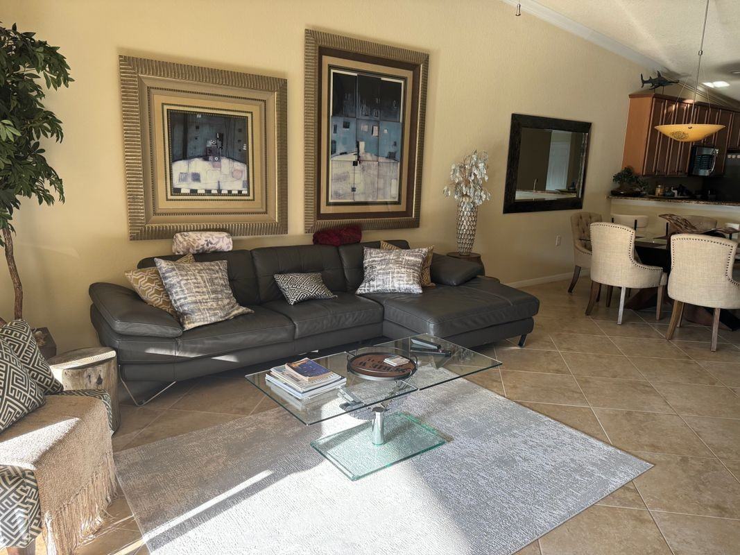 9844 Venezia Cir - Photo 5 of 17