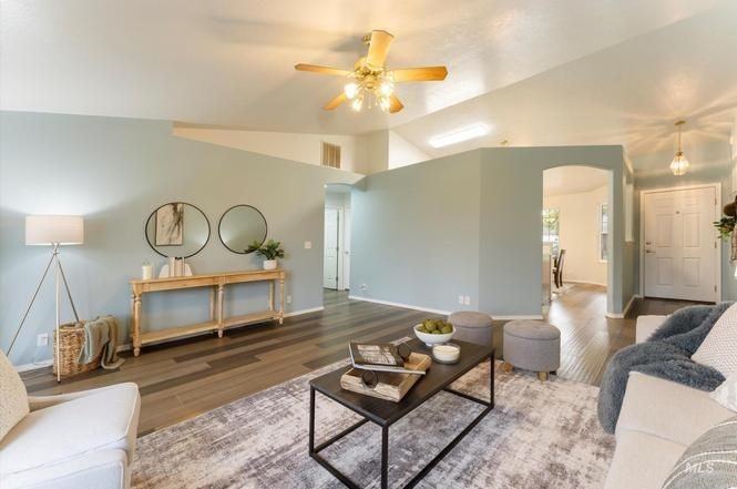 8130 Waterleaf Ave - Photo 4 of 15