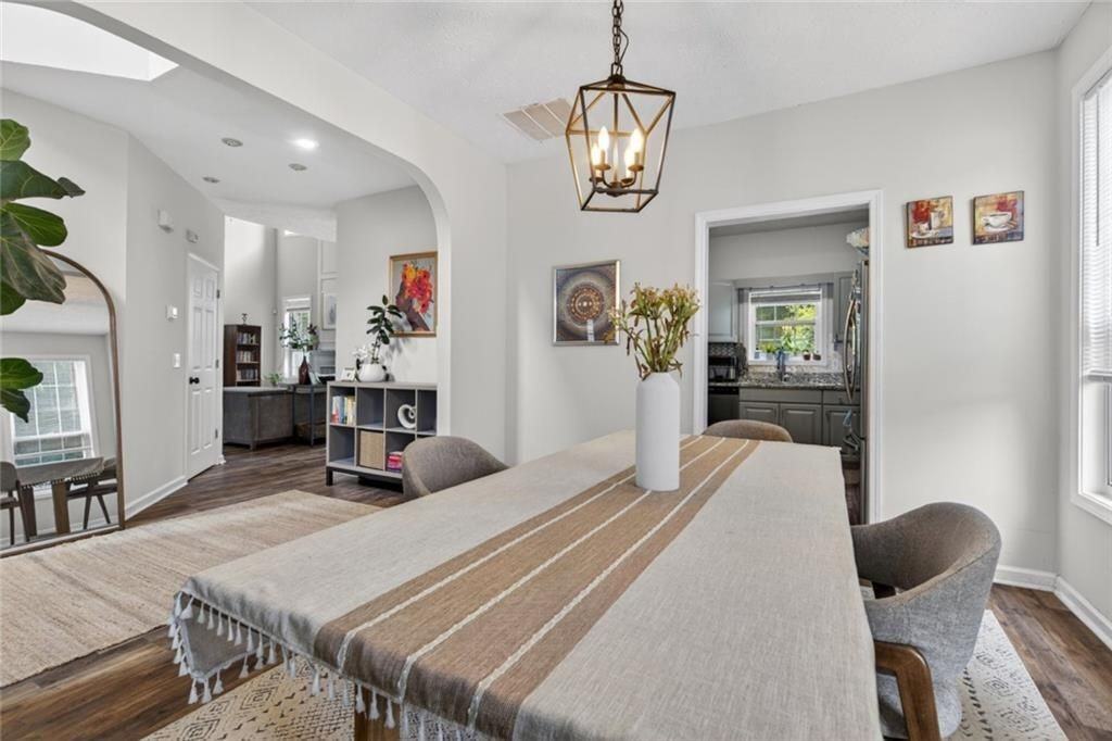 3380 Serenade Ct - Photo 4 of 31